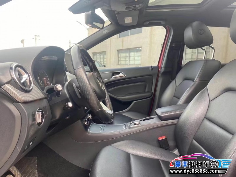 15年奔驰B轿车抵押车出售