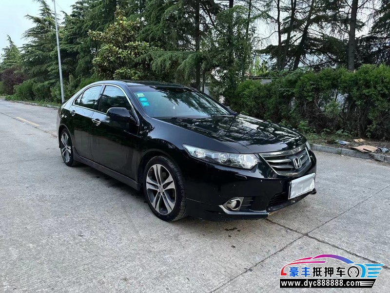 13年本田思铂睿轿车抵押车出售