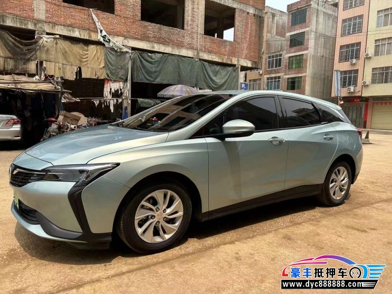 22年别克微蓝轿车抵押车出售