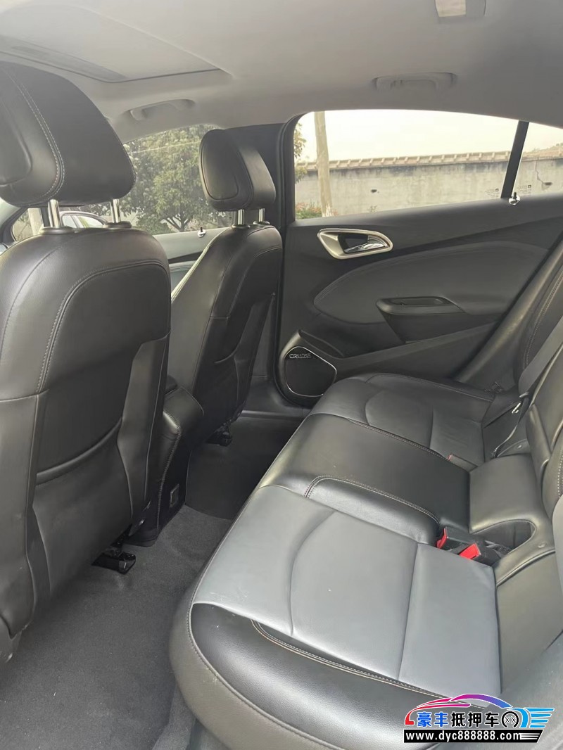 18年雪佛兰科鲁兹轿车抵押车出售