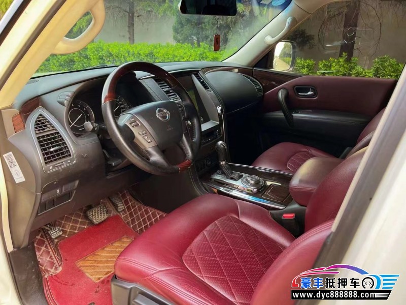 17年日产途乐轿车抵押车出售