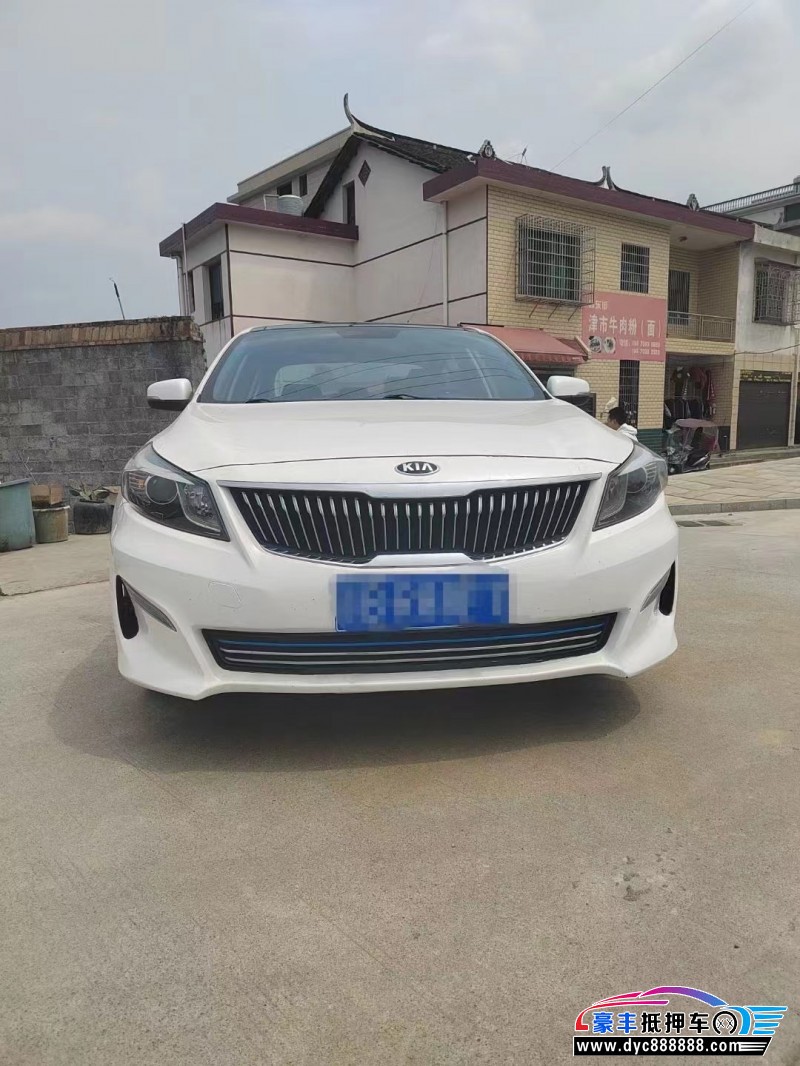 19年起亚K4轿车抵押车出售