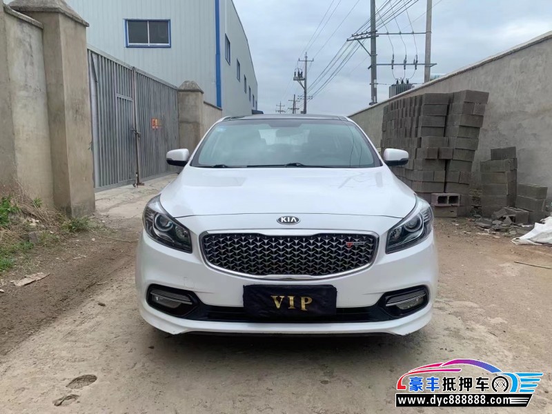 17年起亚K4轿车抵押车出售