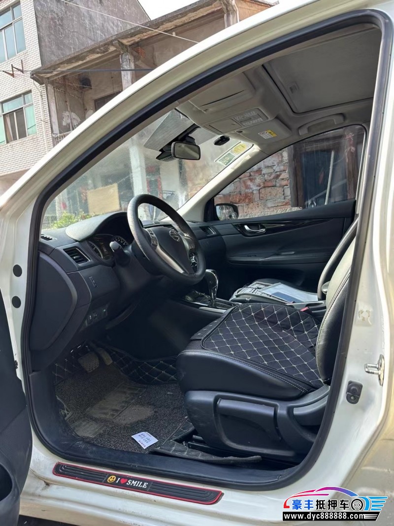 18年日产骐达轿车抵押车出售