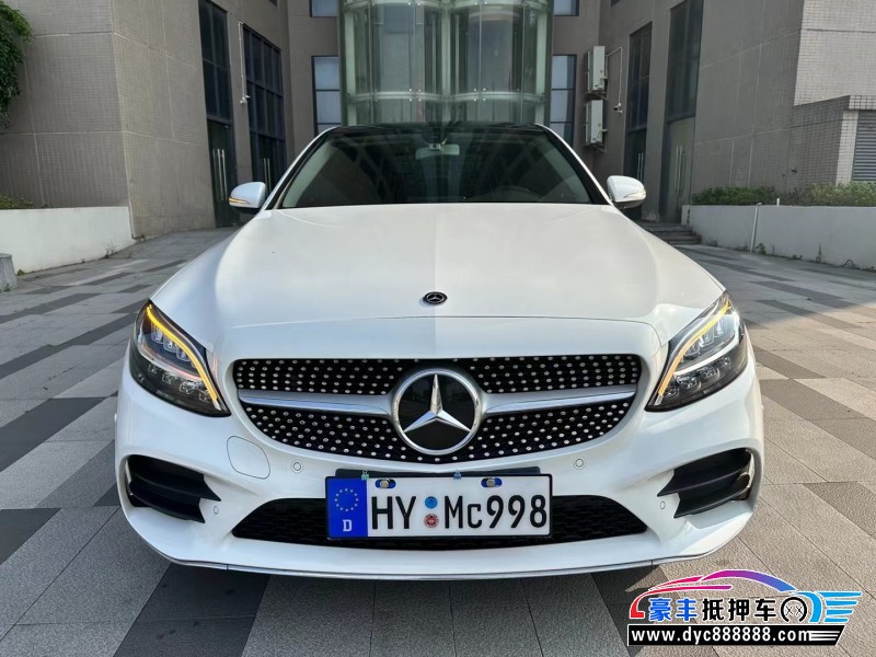 21年奔驰C轿车抵押车出售