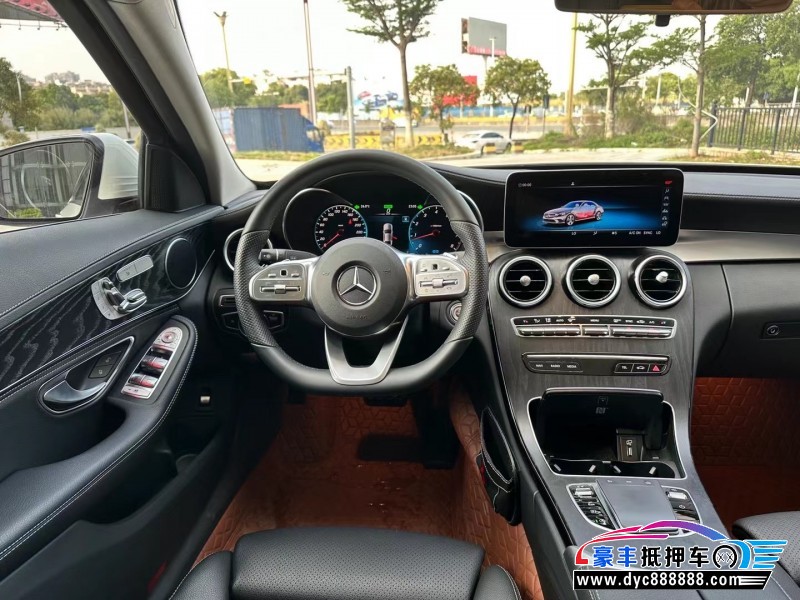 21年奔驰C轿车抵押车出售