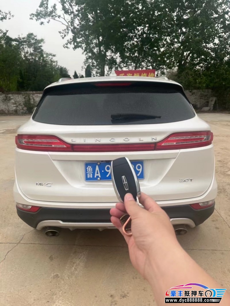 17年林肯MKCSUV抵押车出售