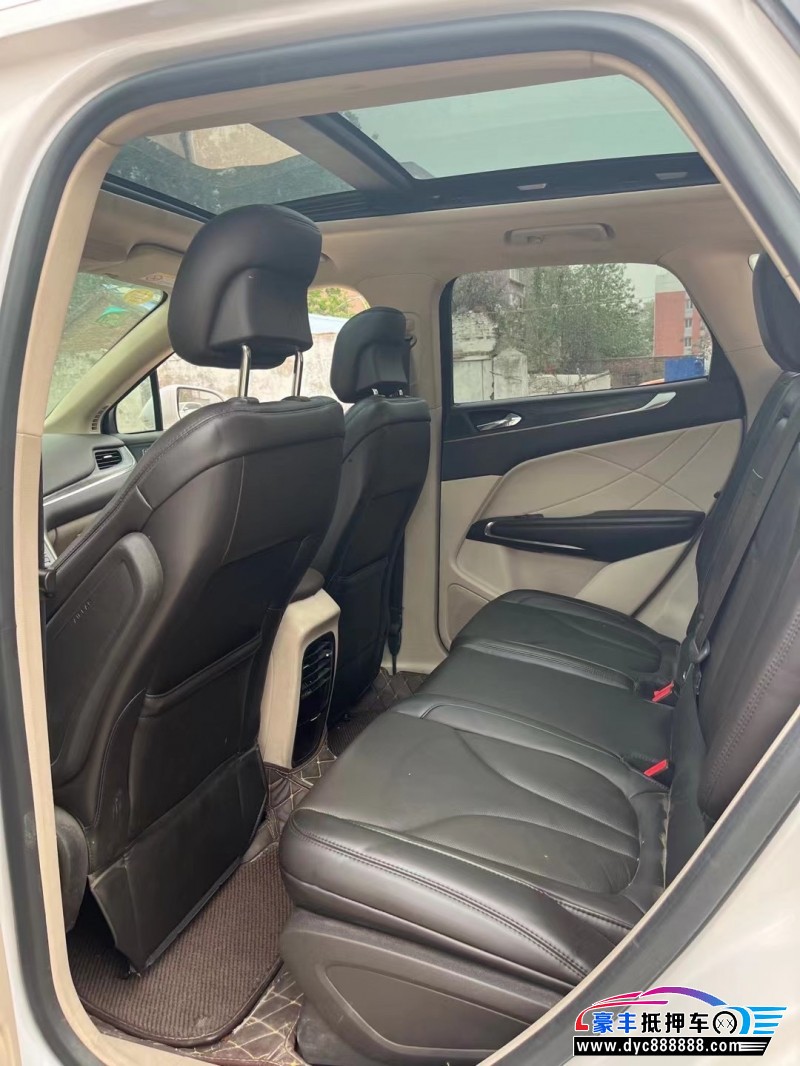 17年林肯MKCSUV抵押车出售