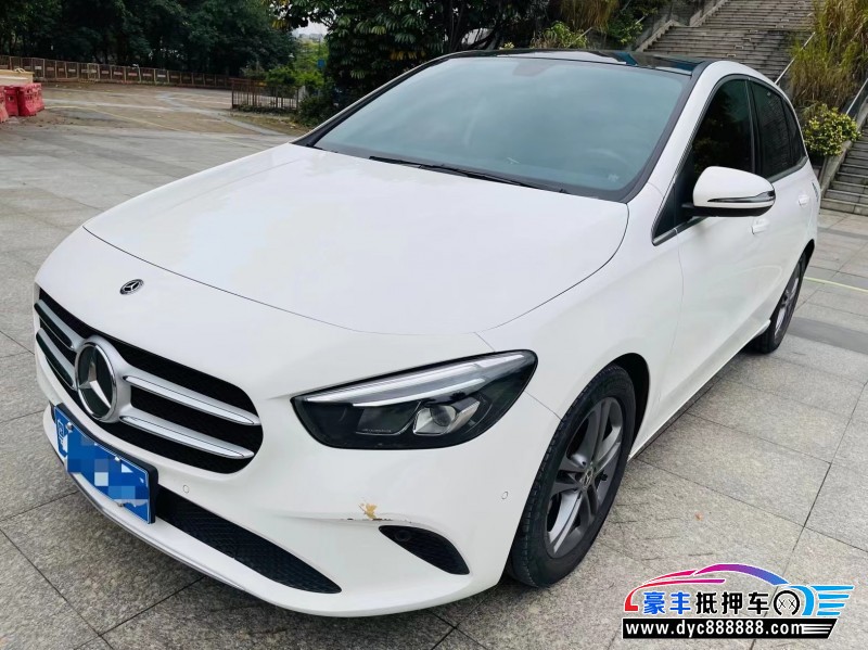 20年奔驰B轿车抵押车出售