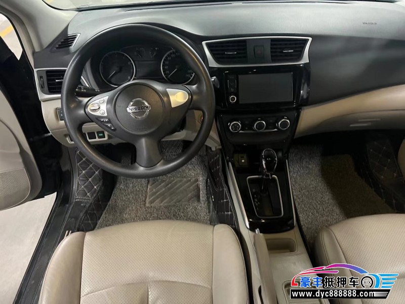 16年日产轩逸轿车抵押车出售