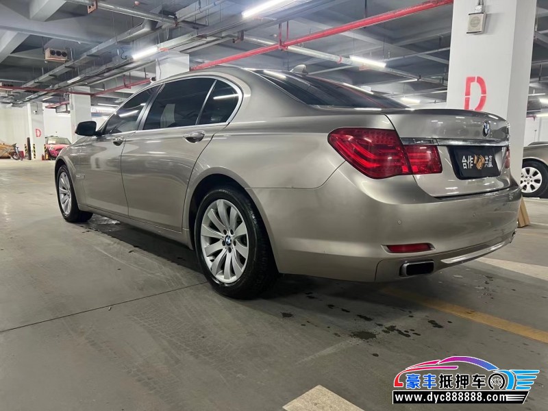 13年宝马7系轿车抵押车出售
