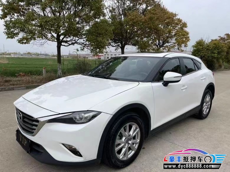 17年马自达CX-4轿车抵押车出售