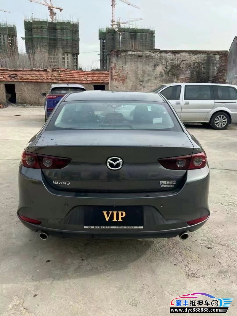 20年马自达昂克赛拉轿车抵押车出售