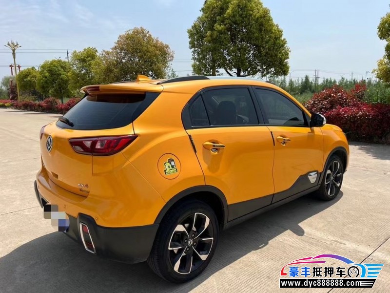 19年东风风神AX4轿车抵押车出售