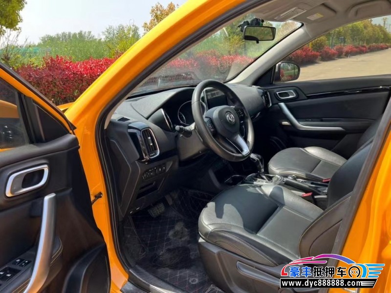 19年东风风神AX4轿车抵押车出售