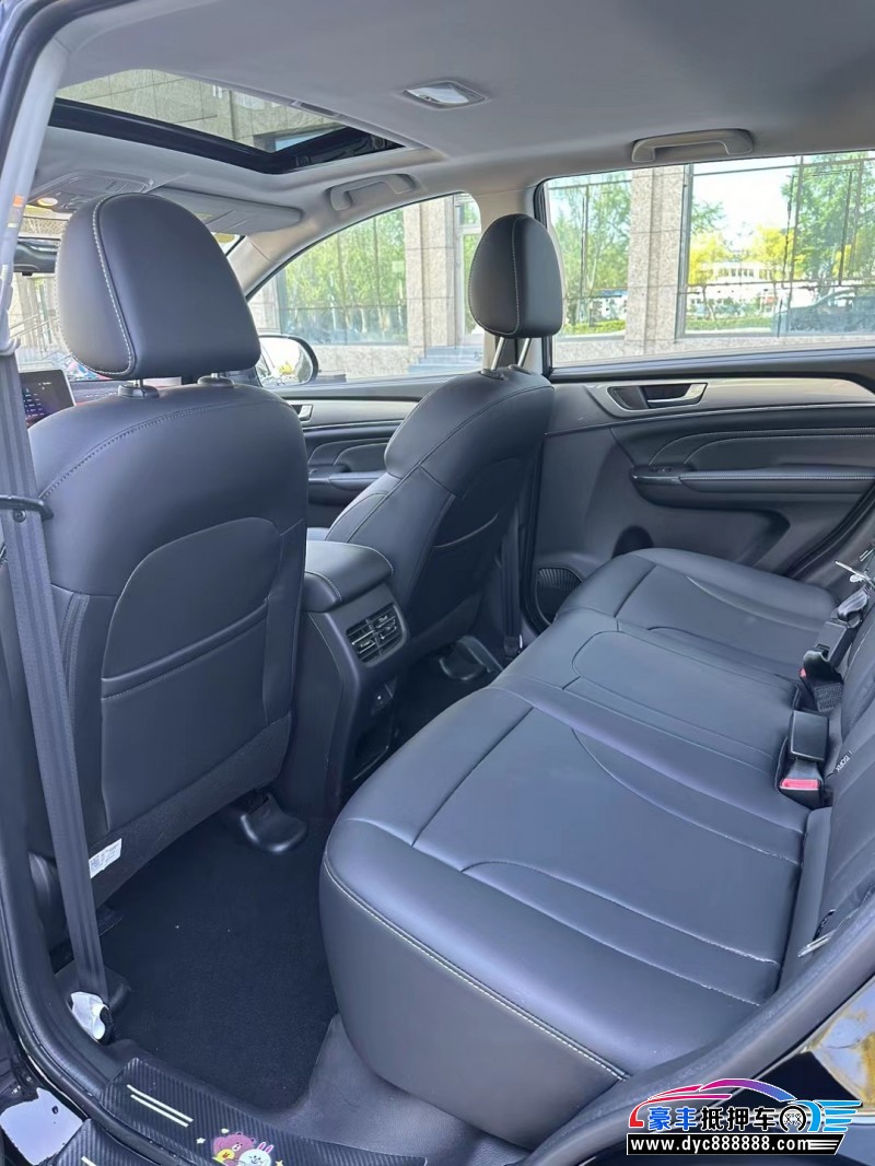 22年长城M6轿车抵押车出售