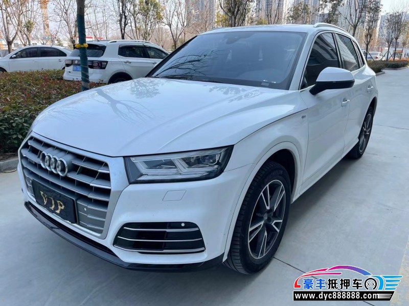 19年奥迪Q5轿车抵押车出售