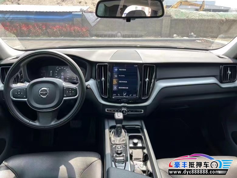 19年沃尔沃XC60轿车抵押车出售
