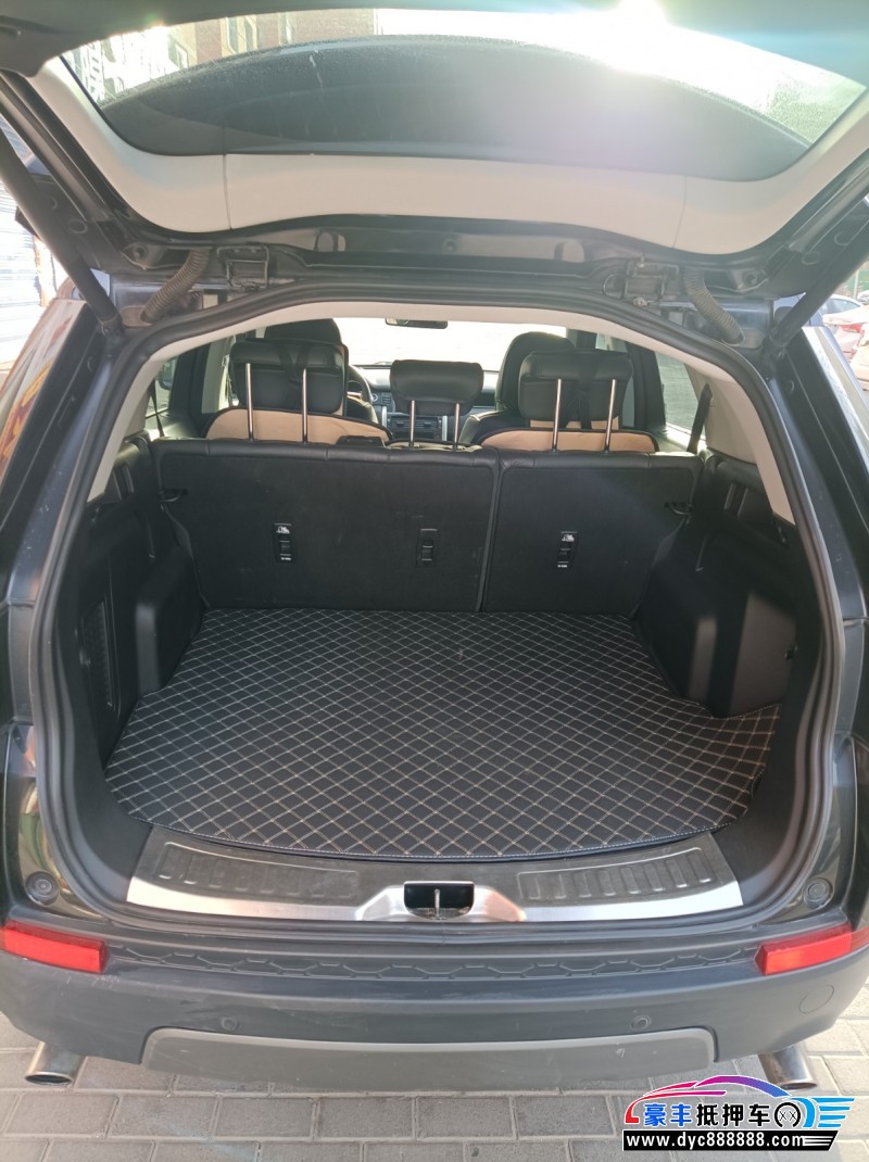 17年路虎发现神行SUV抵押车出售