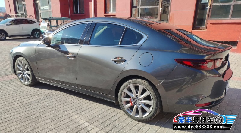 21年马自达3 Axela昂克赛拉轿车抵押车出售