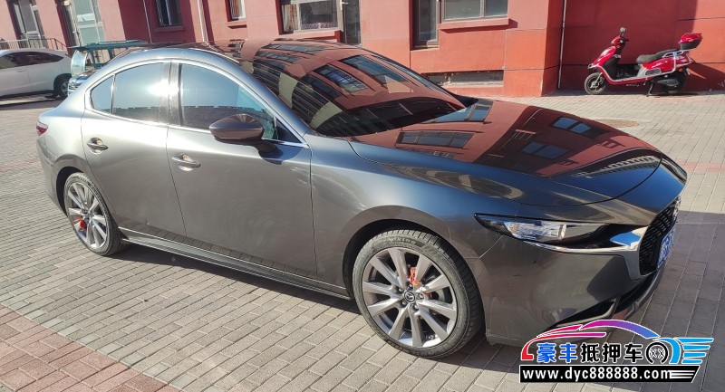 21年马自达3 Axela昂克赛拉轿车抵押车出售