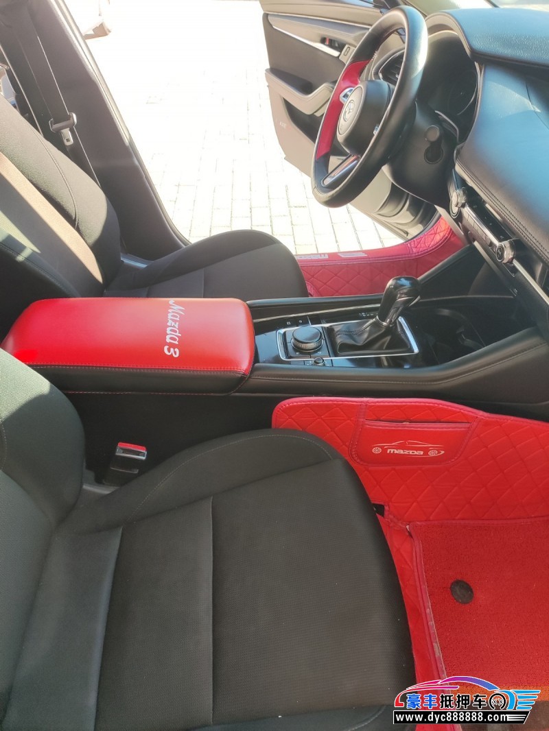 21年马自达3 Axela昂克赛拉轿车抵押车出售