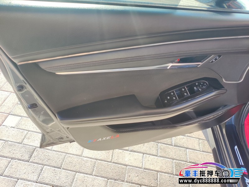 21年马自达3 Axela昂克赛拉轿车抵押车出售