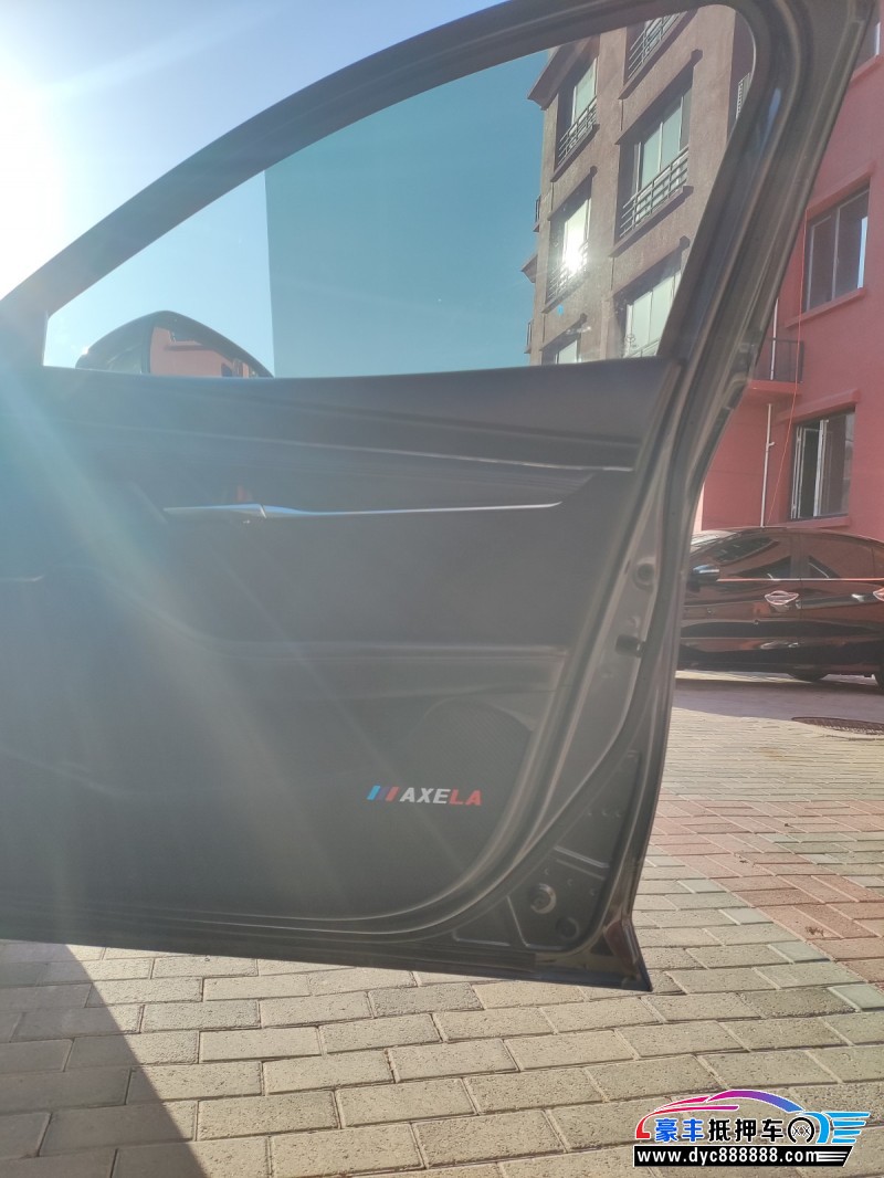 21年马自达3 Axela昂克赛拉轿车抵押车出售