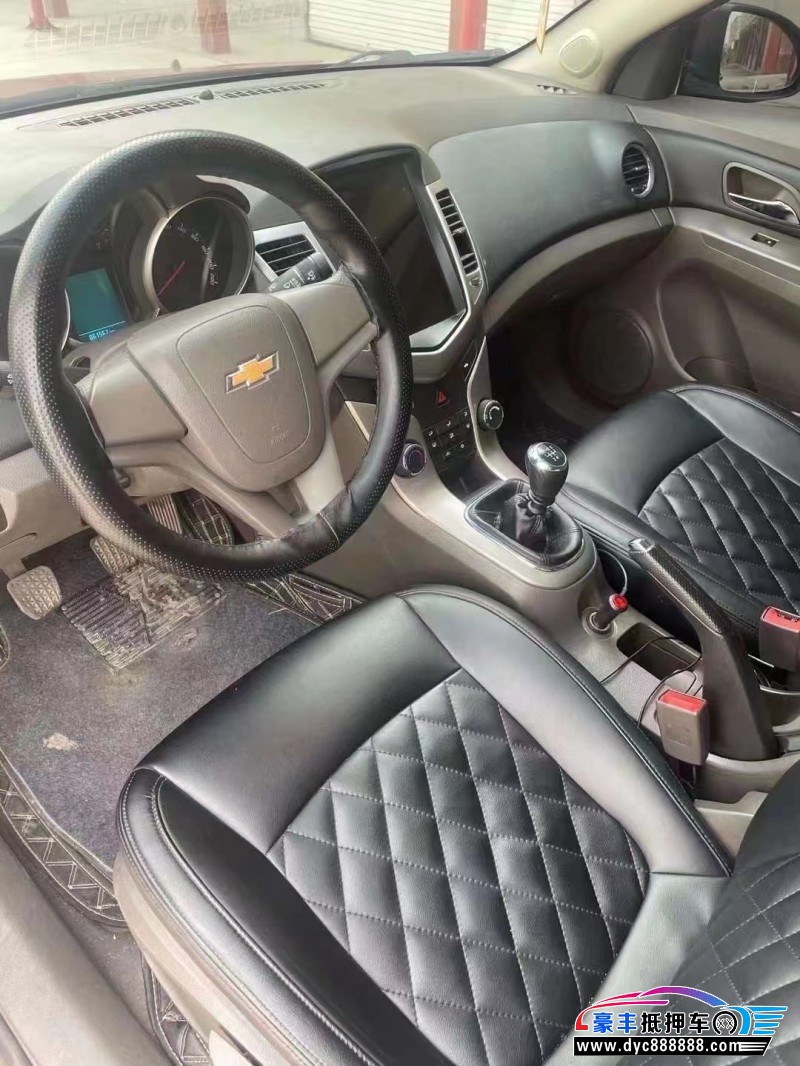 16年雪佛兰科鲁兹轿车抵押车出售