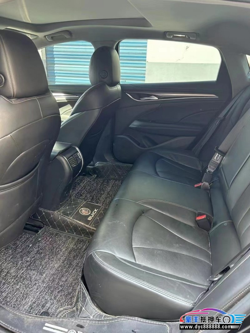 21年别克君越轿车抵押车出售