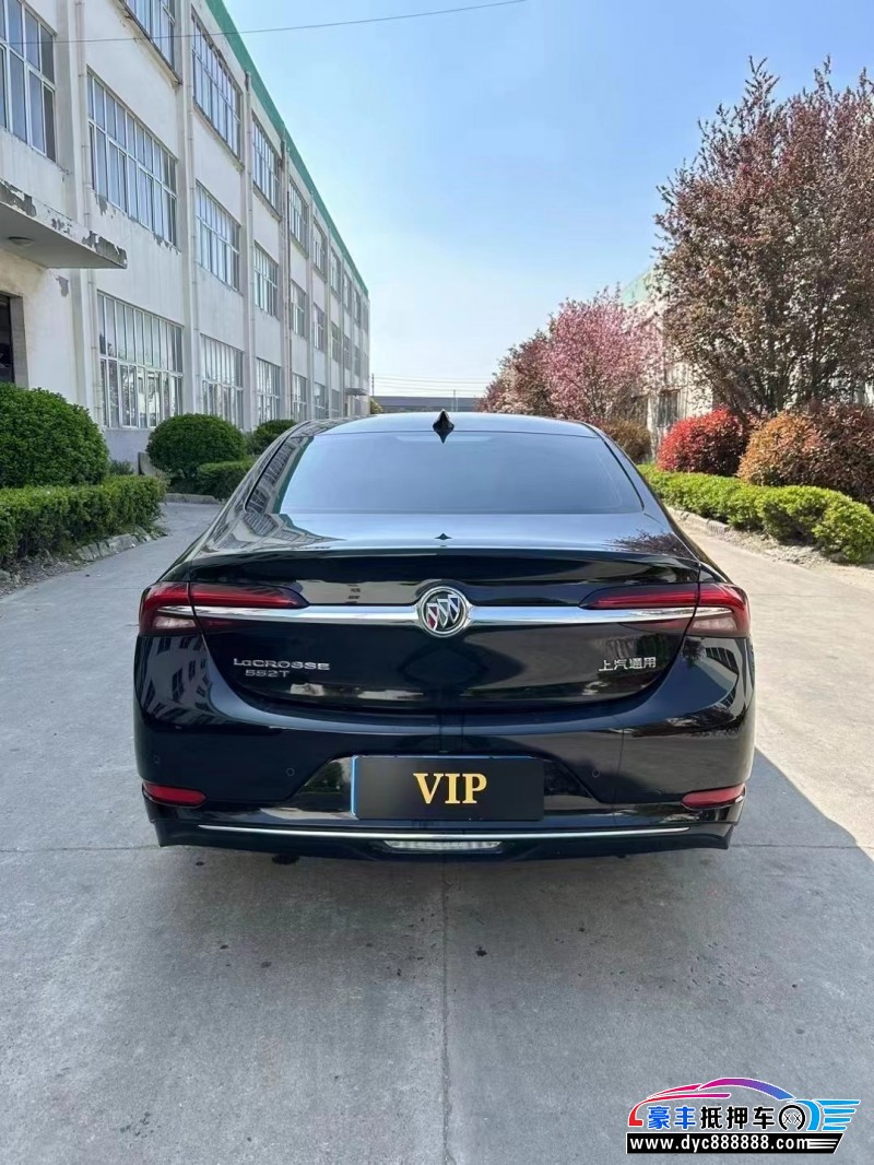 21年别克君越轿车抵押车出售