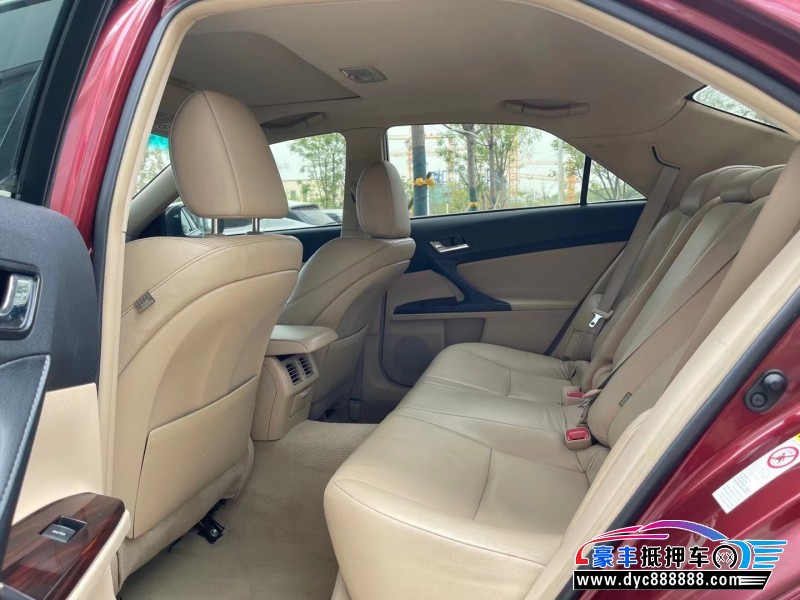 12年丰田锐志轿车抵押车出售