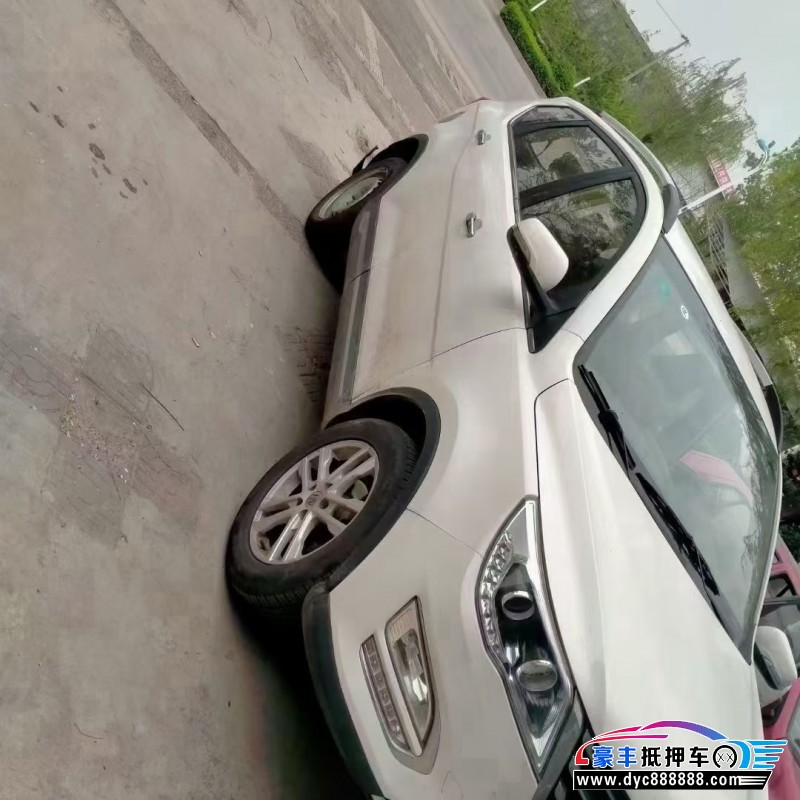 16年宝骏560轿车抵押车出售