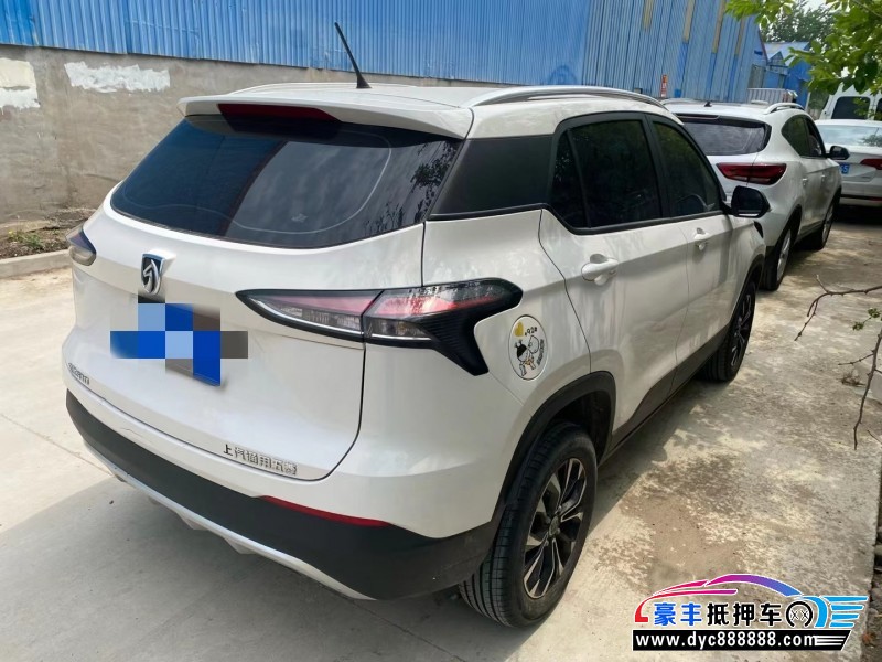 21年宝骏510轿车抵押车出售