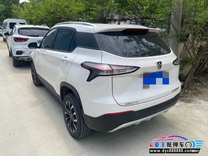 21年宝骏510轿车抵押车出售