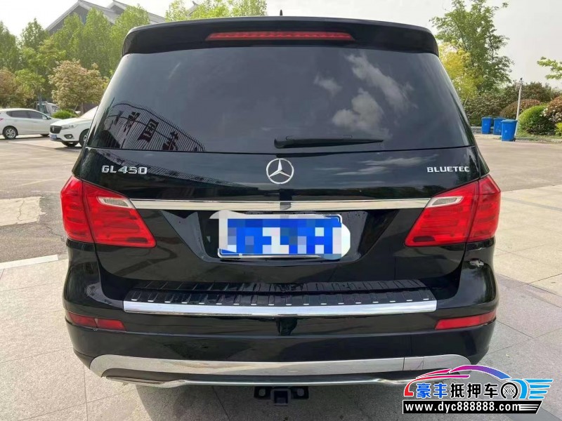 13年奔驰GL轿车抵押车出售