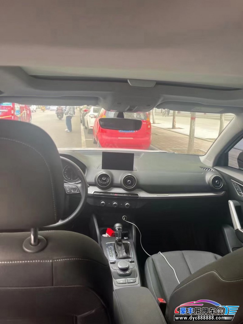 21年奥迪Q2SUV抵押车出售