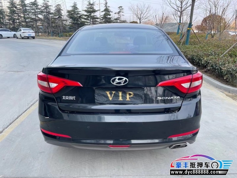 17年现代索纳塔九轿车抵押车出售