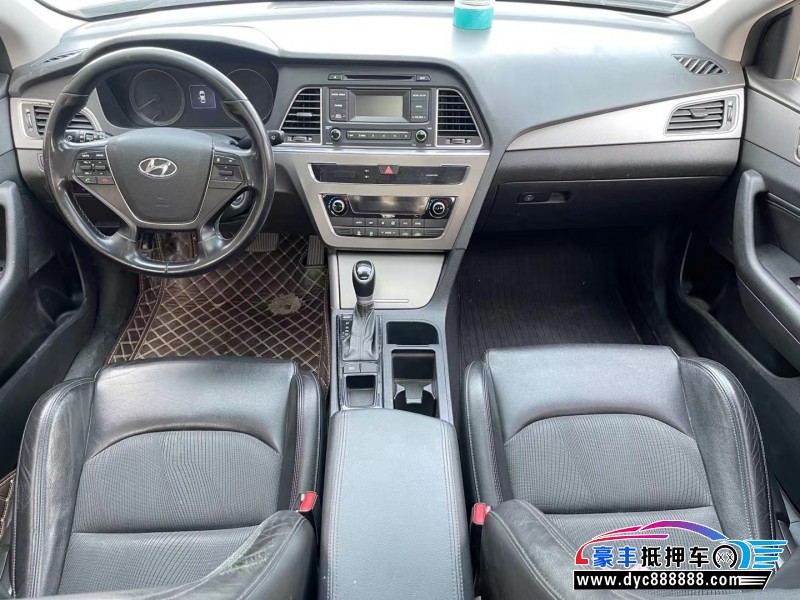 17年现代索纳塔九轿车抵押车出售