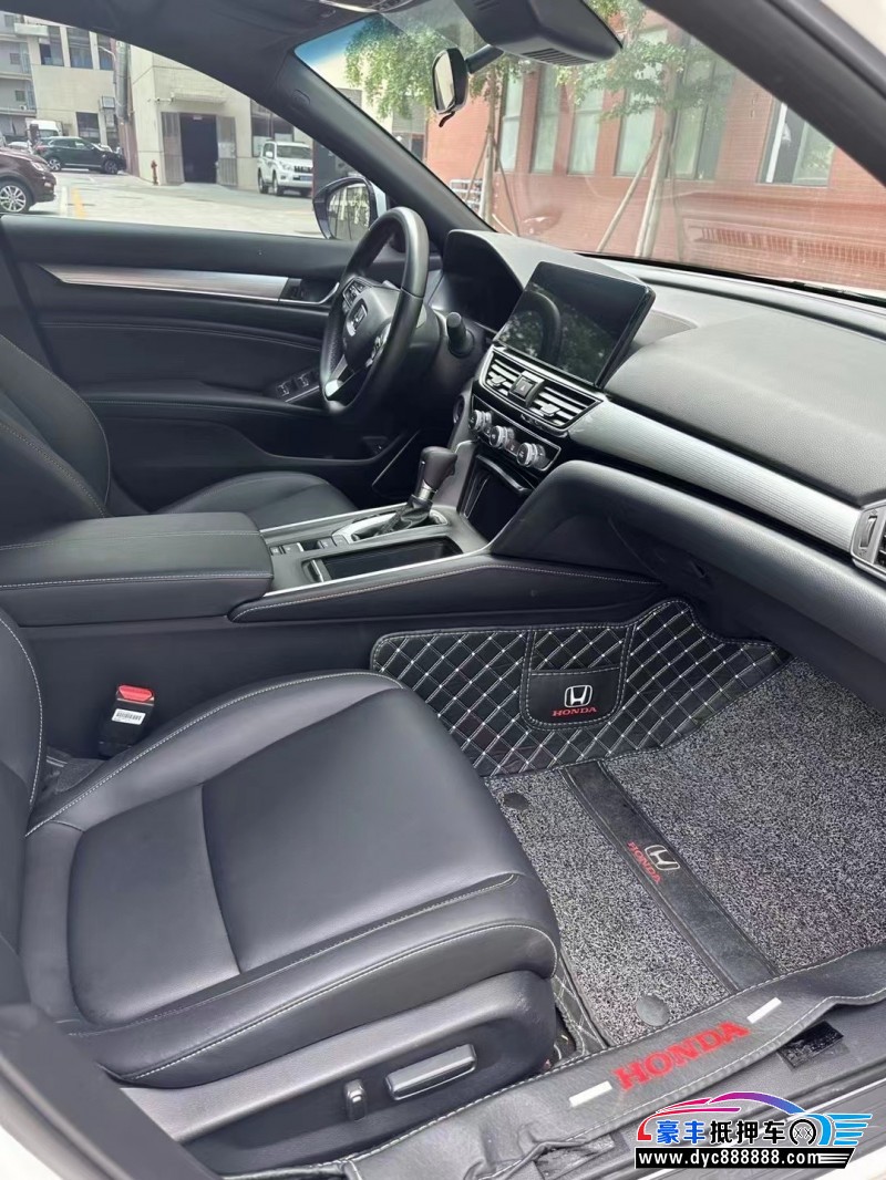 22年本田英诗派轿车抵押车出售