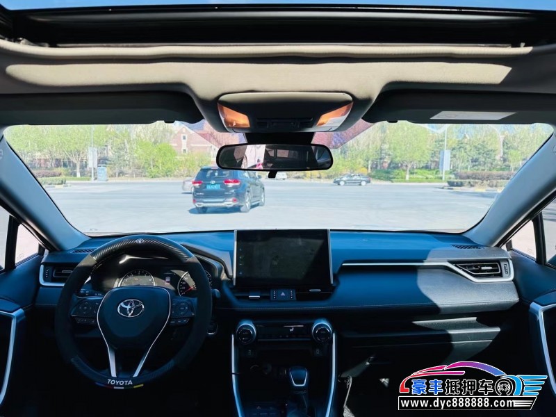 22年丰田威兰达SUV抵押车出售