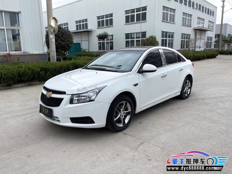 14年雪佛兰科鲁兹轿车抵押车出售