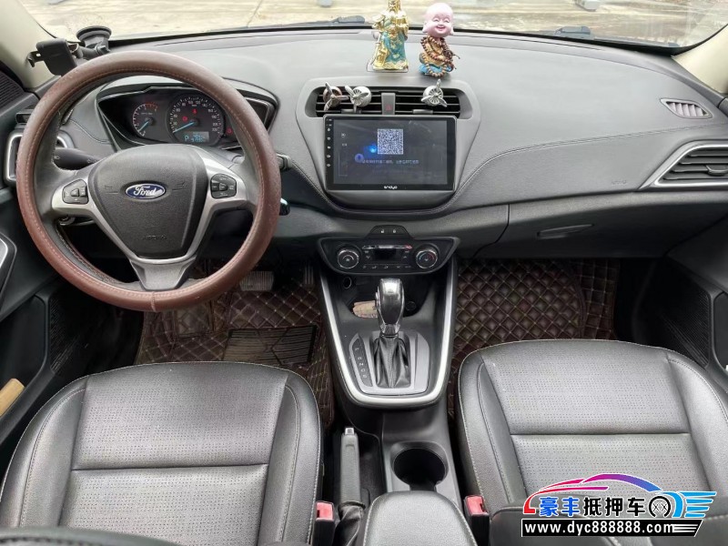 18年福特福睿斯轿车抵押车出售