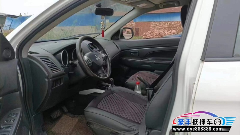 14年三菱劲炫SUV抵押车出售