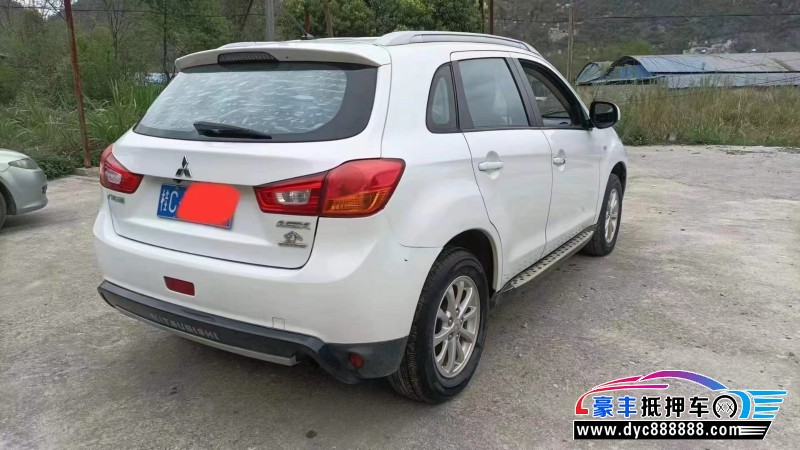 14年三菱劲炫SUV抵押车出售