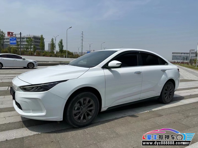 21年吉利几何轿车抵押车出售