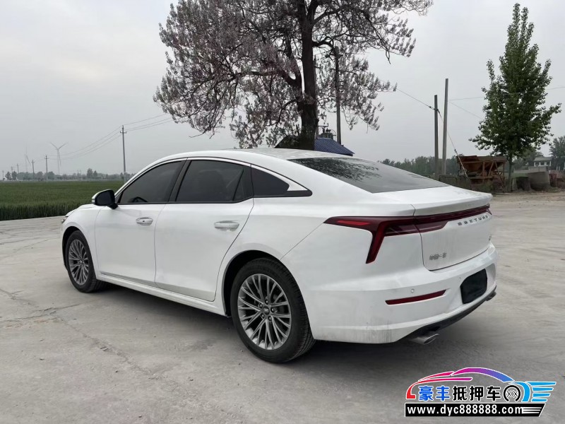 22年奔腾B70轿车抵押车出售