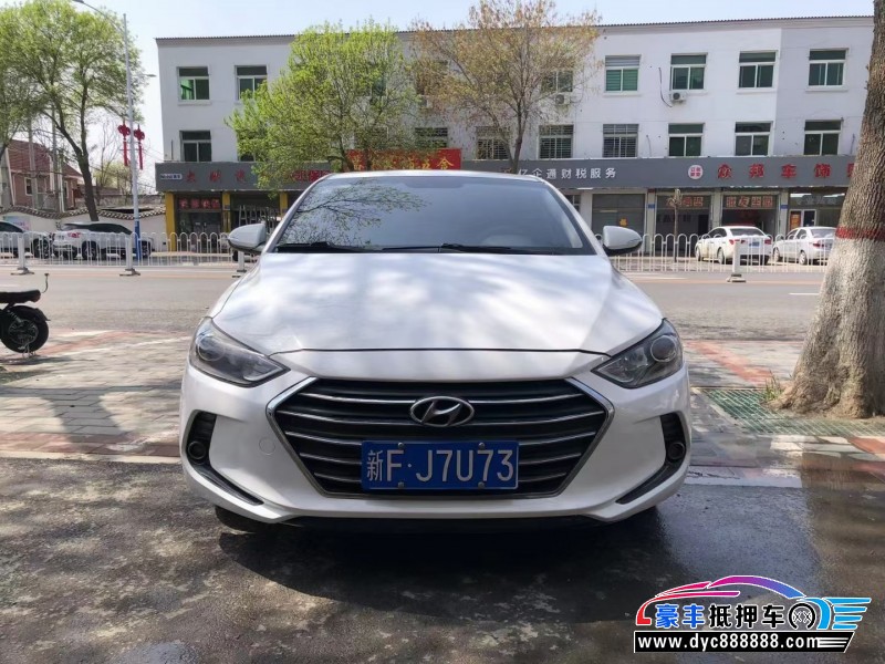 17年现代领动轿车抵押车出售