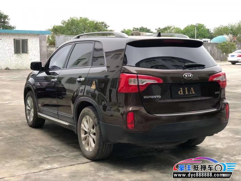 15年起亚索兰托SUV抵押车出售