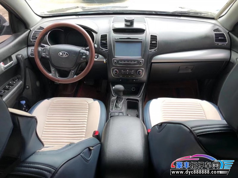 15年起亚索兰托SUV抵押车出售